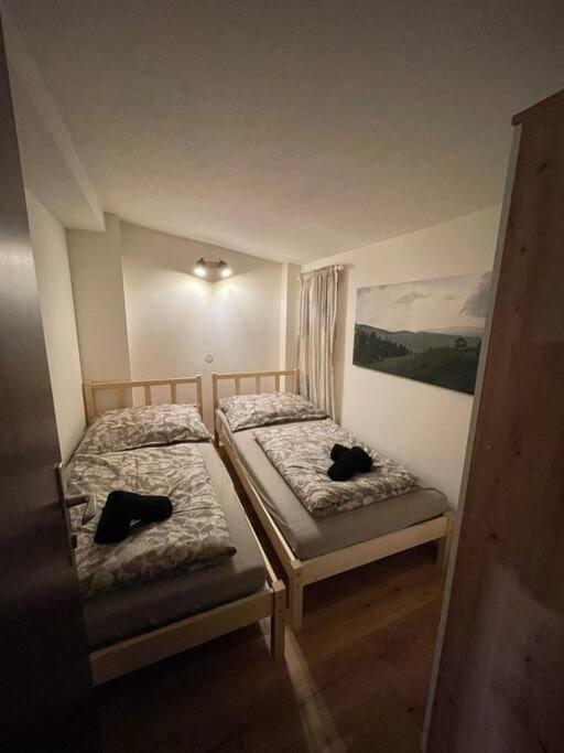Casa de férias Gesamtes Haus Mit Garten - 100% Privatsphaere *